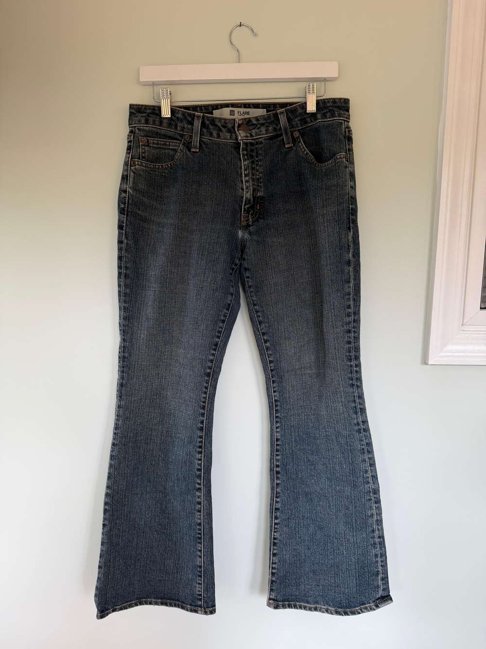 Gap Flare Stretch Jeans Women's Size 8 Dark Wash Ankle Mid-Rise Casual Classic